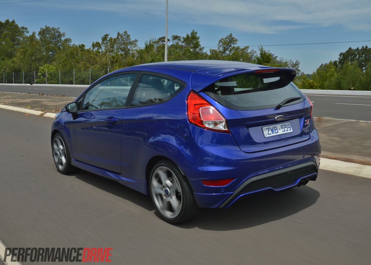 ford fiesta st 2013 review