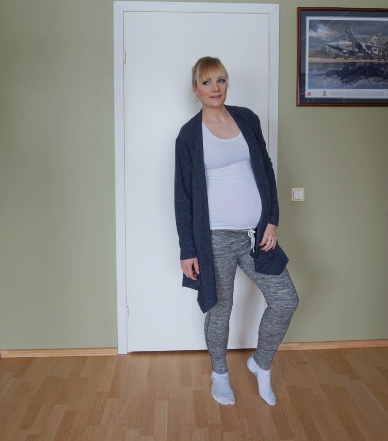 h&m maternity jeans review